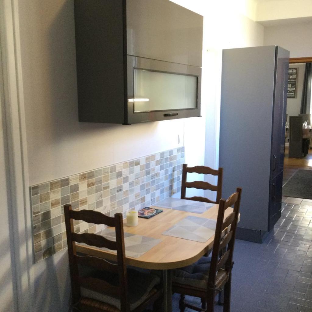 Couleur Framboise Appartement Longwy Buitenkant foto